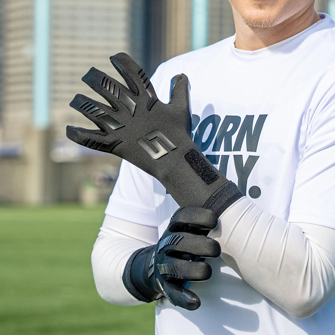 Goalkeeper Glove Gripmode Blackout Hybrid 2.0 - GRIPMODE