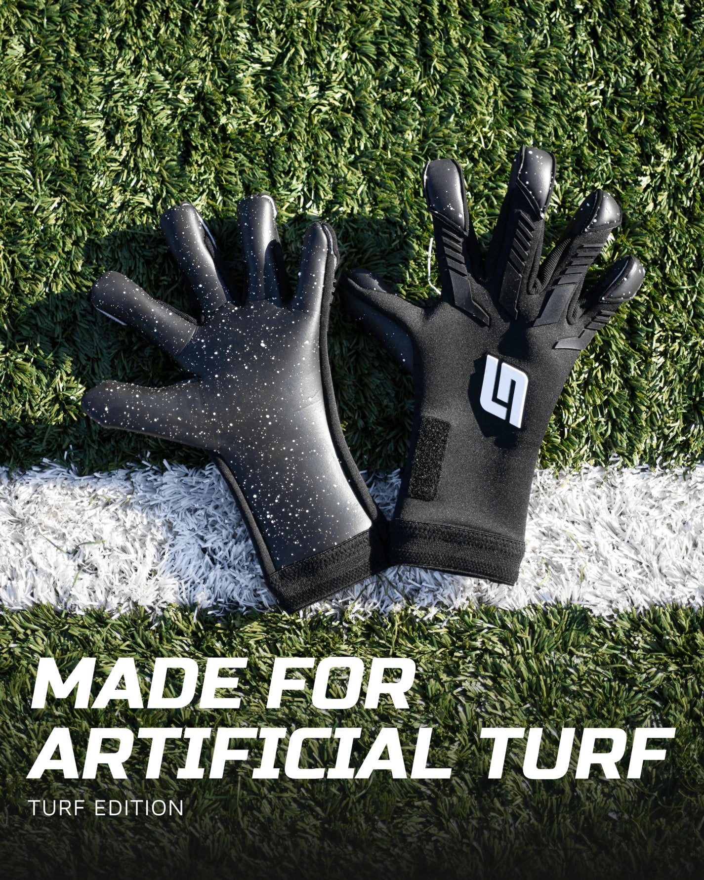 Artificial turf goalkeeper glove wear patterns